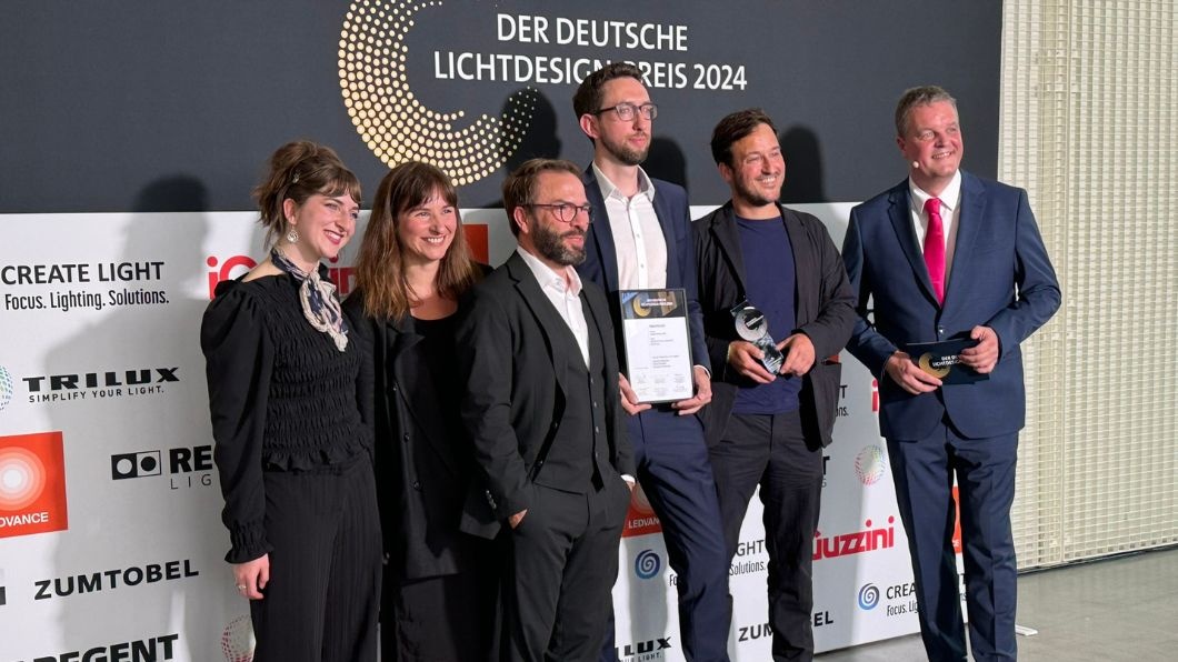 Jahnplatz Bielefeld vince il premio Deutscher Lichtdesign-Preis 2024 1